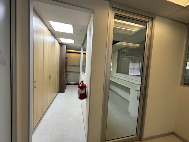 To Let commercial Property for Rent in Pinelands Western Cape